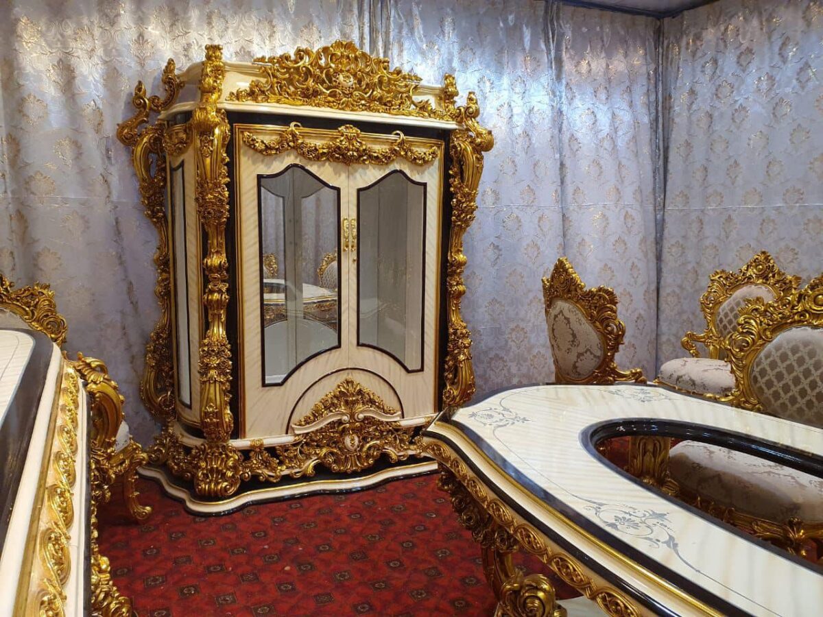 French Grace dining room