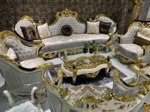 Renaissance Regal Salon